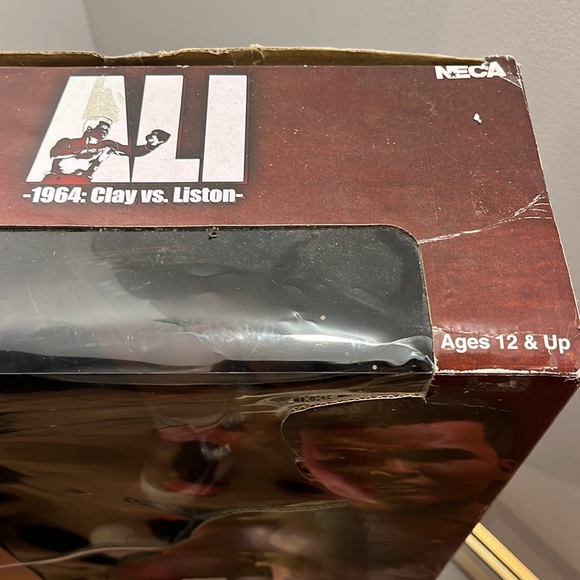 Ali VS Liston 1964 18” Motion Activated Sound NIB - Picture 5 of 11
